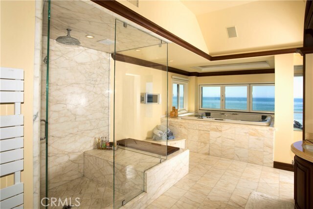 Building Photo - 35841 Beach Rd