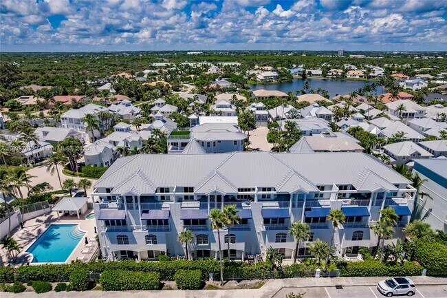 Building Photo - 117 Ocean Key Way