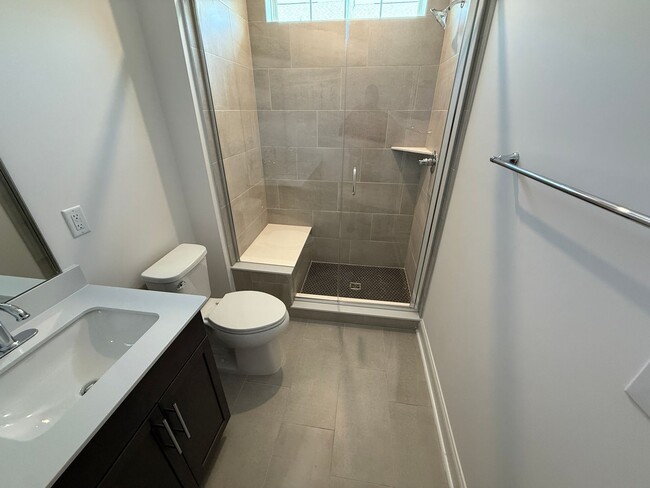 Building Photo - Brand New Townhome in Ballantyne!!