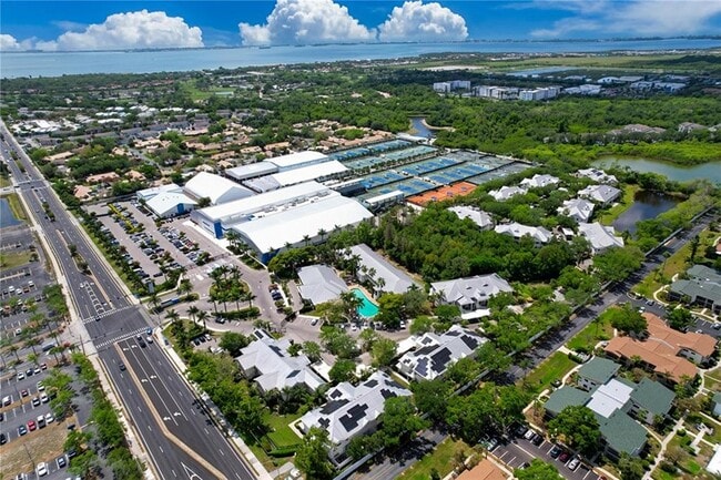 Building Photo - 3803 54th Dr W