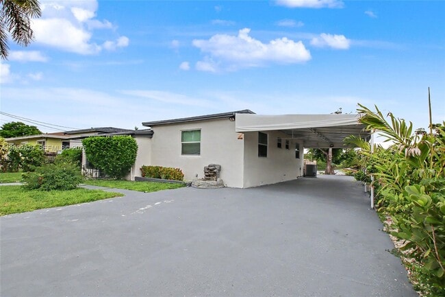 Building Photo - 2145 NW 133rd St