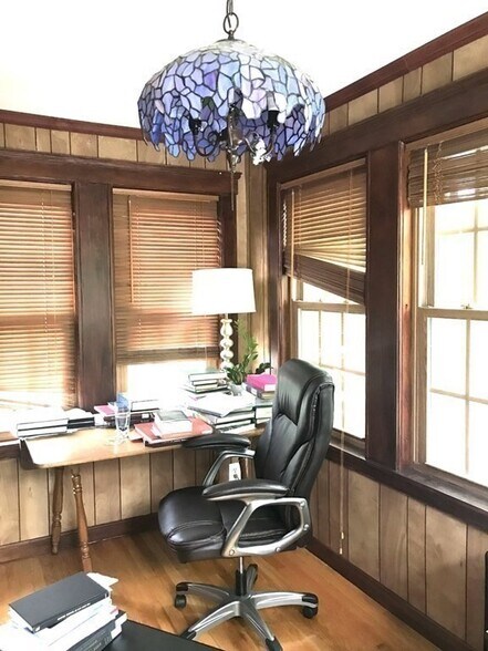 Building Photo - 1 Longfellow Rd