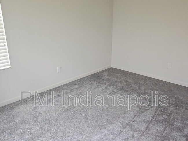 Building Photo - 15364 Staffordshire Wy