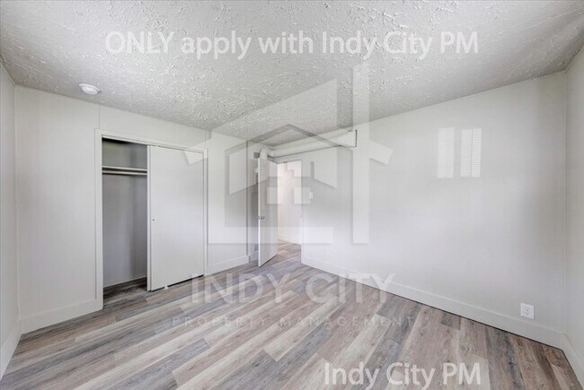 Building Photo - 3209 E 26th St