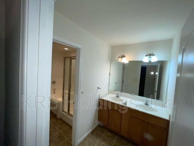 Building Photo - 1014 Teton Cir