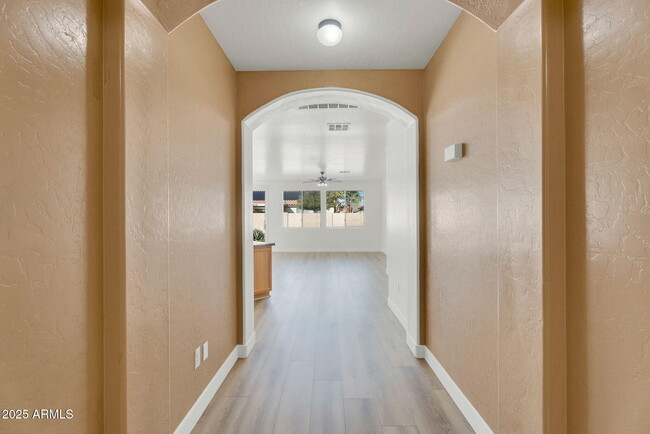 Building Photo - 13644 W San Juan Ave