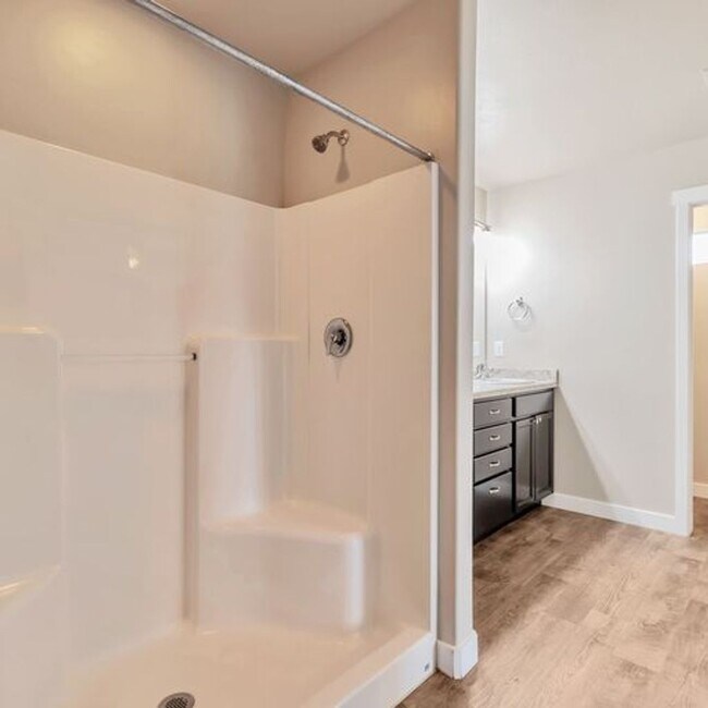 Building Photo - 3688 Golden Sky Ln