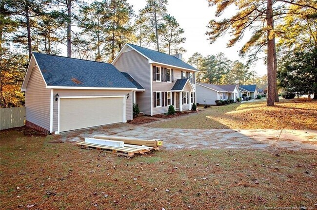 Building Photo - 1819 Eichelberger Dr
