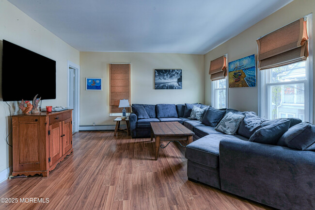 Building Photo - 68 Mt Tabor Way