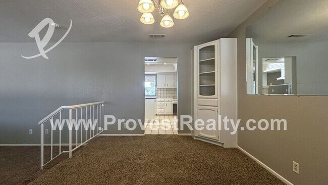 Building Photo - 14207 Sky View Ln