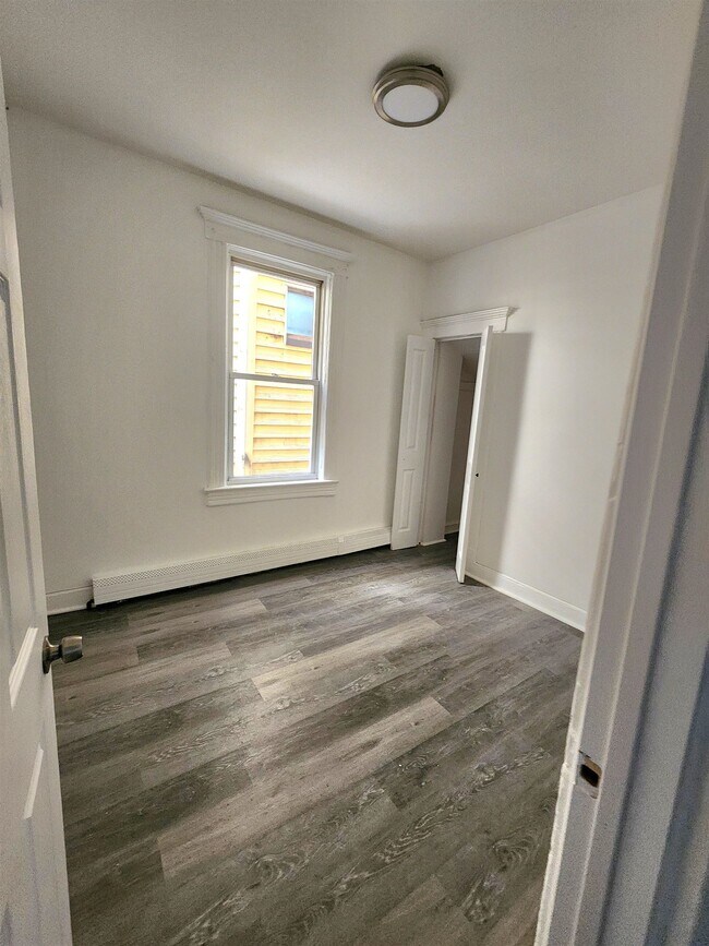 Building Photo - 105 Wilkinson Ave