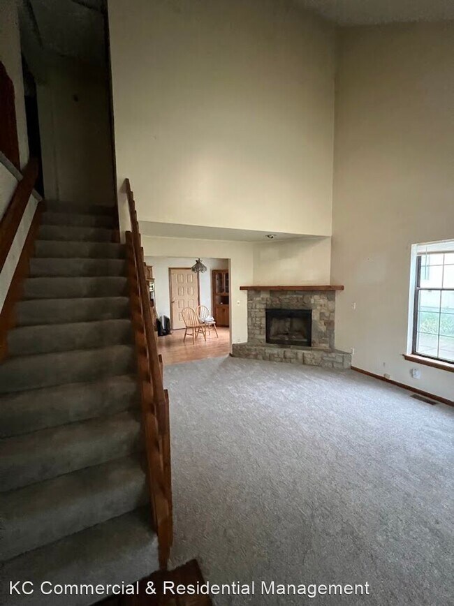 3 br, 1.5 bath House 11031 N Oak Trfy 11031 N Oak Trafficway Kansas City MO 64155