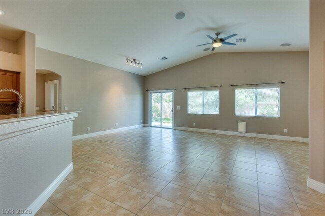 Building Photo - 82 Rattlesnake Grass Ct