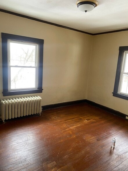 Building Photo - 280 Fairgreen Ave