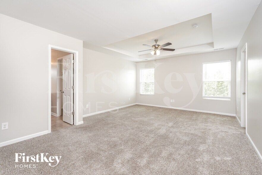 Building Photo - 294 Hartsfield Forest Dr