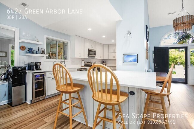 Building Photo - 6427 Green Arbor Ln