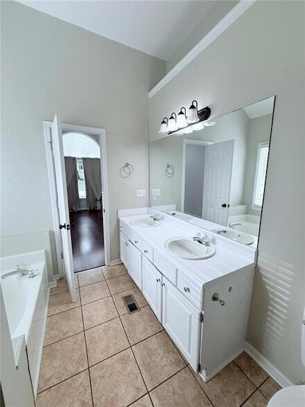 Building Photo - 154 Camden Woods Dr