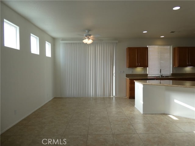 Building Photo - 65439 Via Del Sol