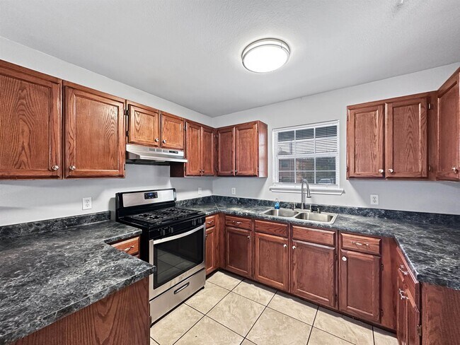 Building Photo - 2908 Green St