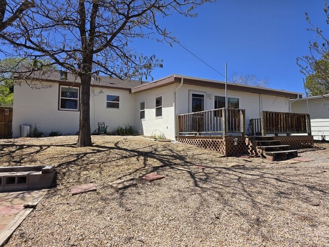 Building Photo - 346 Kayenta Dr