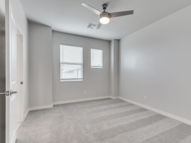 Building Photo - Beautiful New Construction Home in Edmond/...