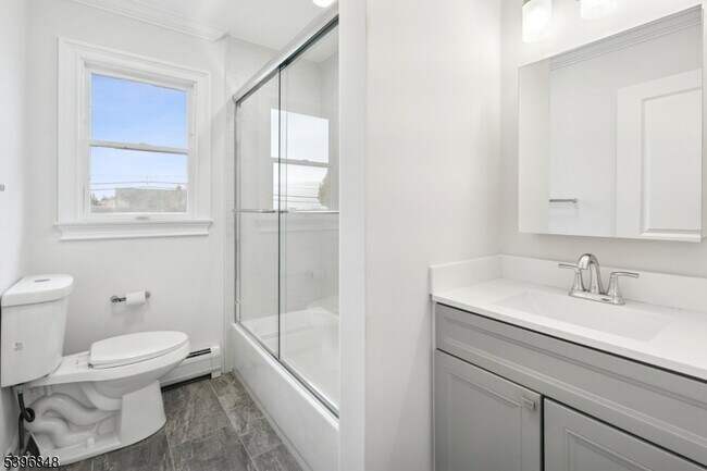 Building Photo - 3 Witherspoon St