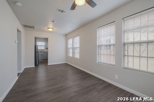 Building Photo - 325 S Hackberry St