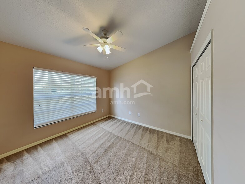 Building Photo - 7114 Colonial Lake Dr