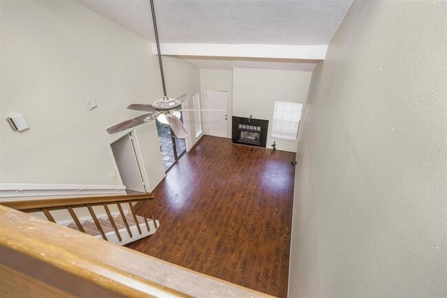 Building Photo - 2611 Grants Lake Blvd