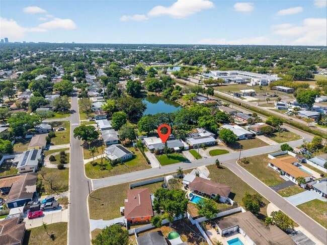 Building Photo - 1760 75th Ave N