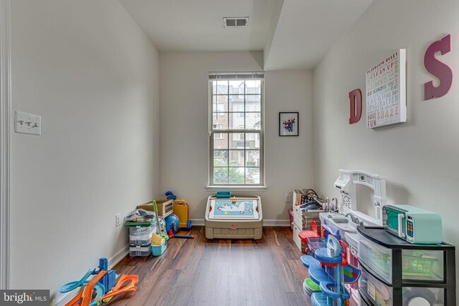 Building Photo - 7246 Winding Hills Dr