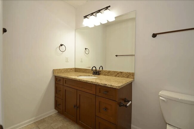 Building Photo - 1495 Haynes Ct SW