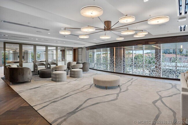Building Photo - 200 SE Mizner Blvd