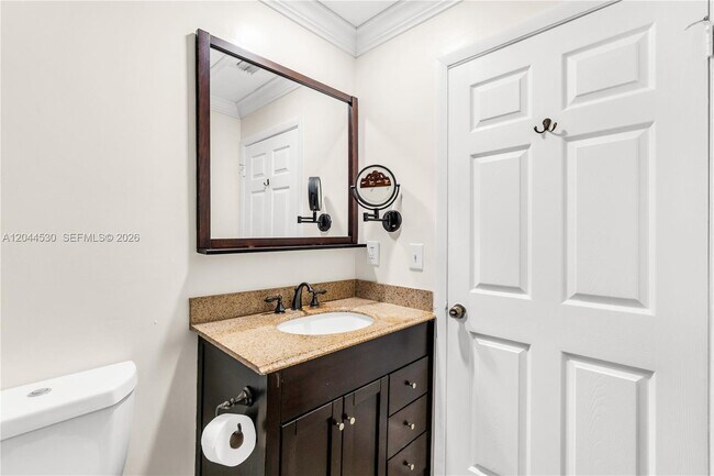Building Photo - 15350 SW 72nd St
