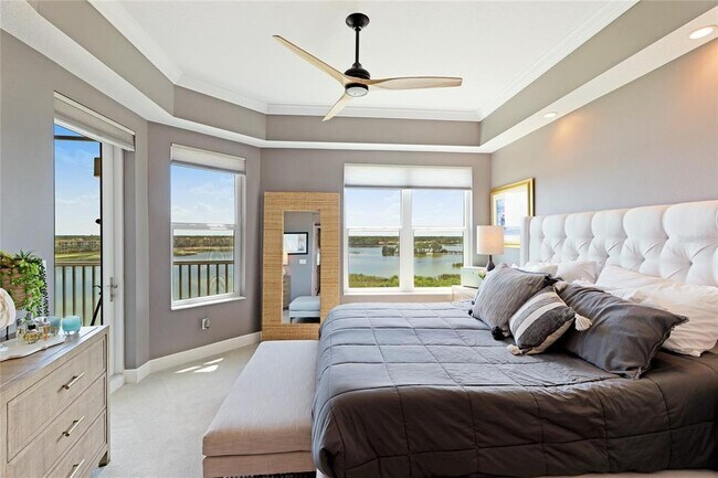 Building Photo - 10520 Boardwalk Loop