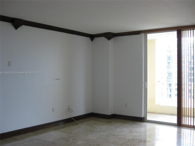 Building Photo - 117 NW 42nd Ave