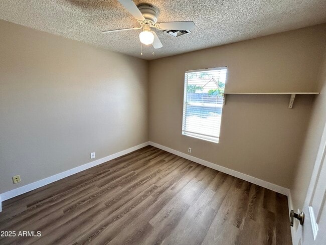 Building Photo - 6361 W Onyx Ave