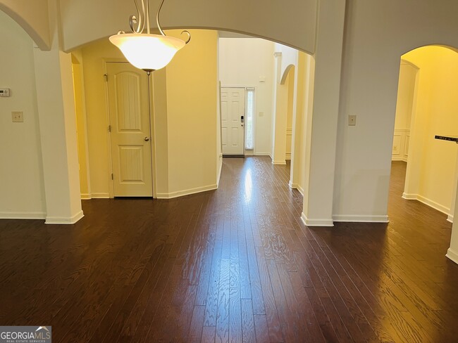 Building Photo - 369 Cliffhaven Cir