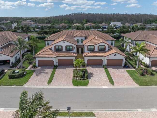 Primary Photo - 12023 Hawthorn Lake Dr