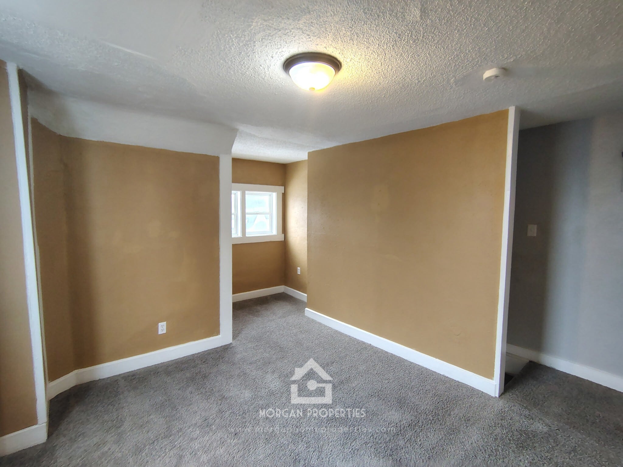 Building Photo - 2420 Fletcher St