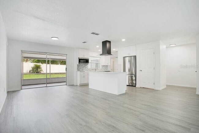 Building Photo - 50 Avalon Ct