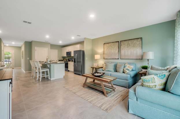 Building Photo - 4 BELLA LAGO Cir
