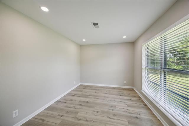 Building Photo - 17574 TX-56