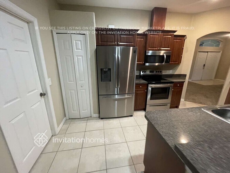 Building Photo - 7661 Glenallen Blvd