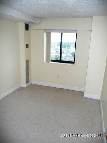 Building Photo - 15 N Beacon St