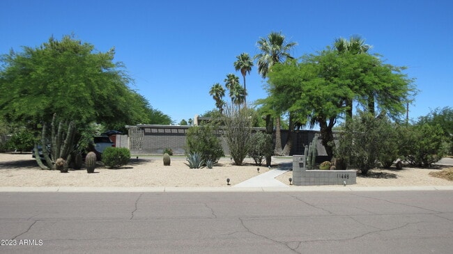 Building Photo - 11440 N 65th St