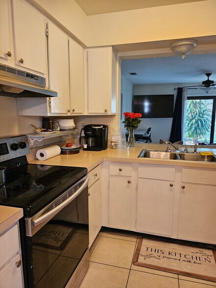 Building Photo - 4202 Brigadoon Cir