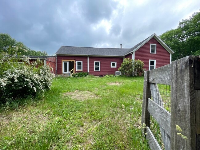 Building Photo - Buxton