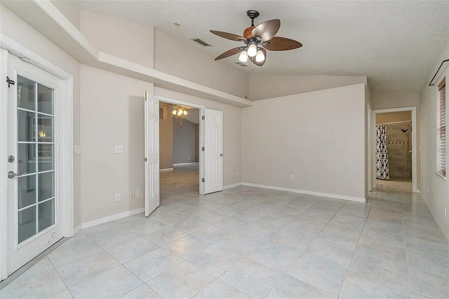 Building Photo - 5366 Hader Rd