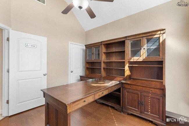 Building Photo - 4122 Candlewood Cir